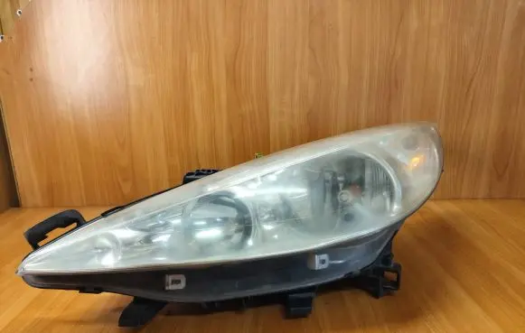 Peugeot 207 Headlight/headlamp 9649986280 89900872