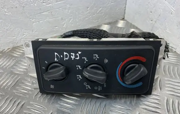 Dodge Durango Climate control unit 55055665AE A1660A