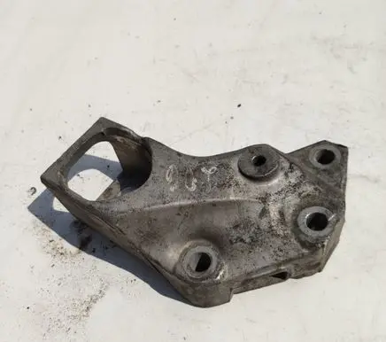 Peugeot 206 Engine mounting bracket 9639156780