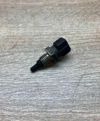 Volkswagen PASSAT B5 Intake air temperature sensor 946905379