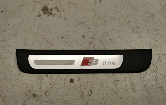 Audi A4 S4 B8 8K Rear sill trim cover 8k0853375b