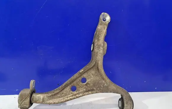 Mercedes-Benz GL X166 Front lower control arm/wishbone 16604