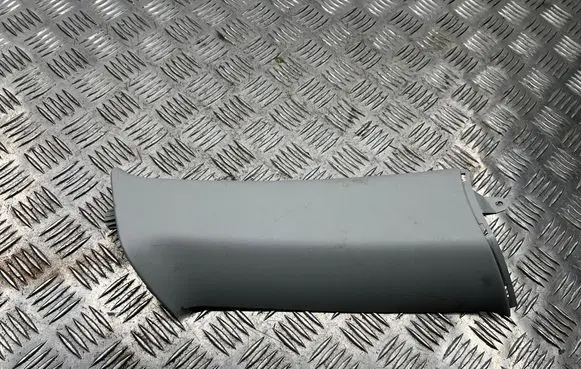 Skoda Octavia Mk2 (1Z) (C) pillar trim 1Z9867295G