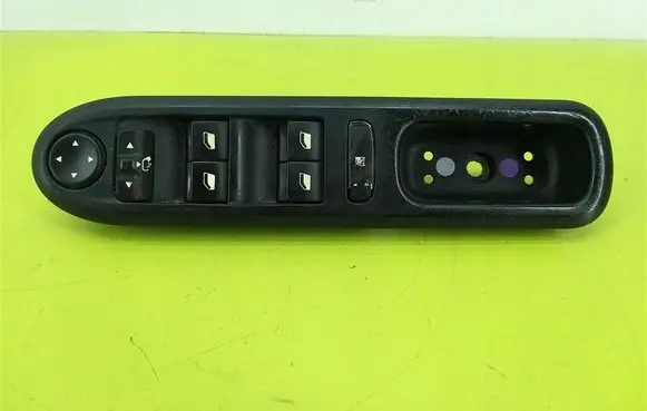 Peugeot 407 Quarter vent window switch 53269700