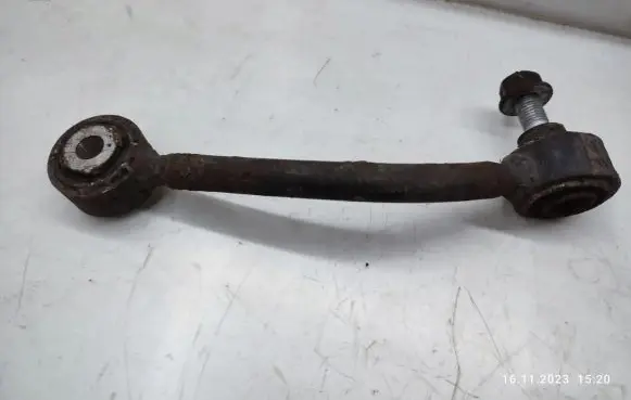 Audi Q7 4L Rear control arm