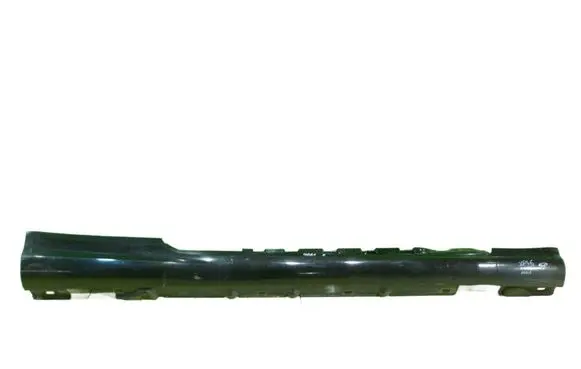 Mercedes-Benz E C207 W207 Side skirt front trim A2076901840 NAKLADKA