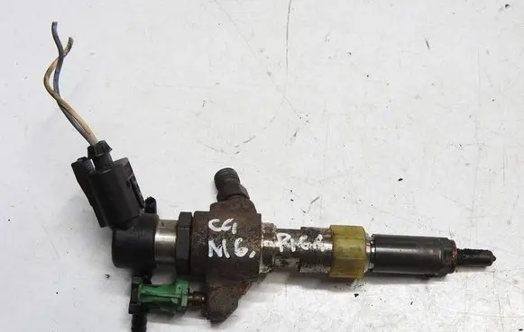 Fuel injector