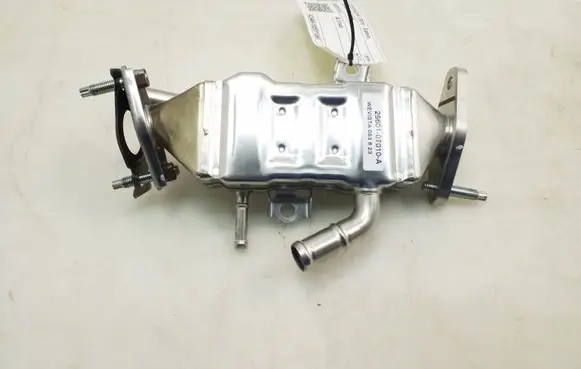 Toyota C-HR I EGR valve cooler 256010T010