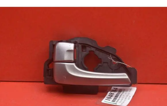 Hyundai ix35 Front door interior handle 826132S000