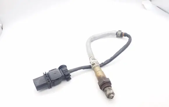 Volkswagen PASSAT CC Lambda probe sensor 06F906262AC 0258017044