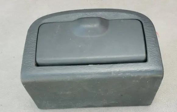 Chrysler Voyager Ashtray (rear) BJ3D64671