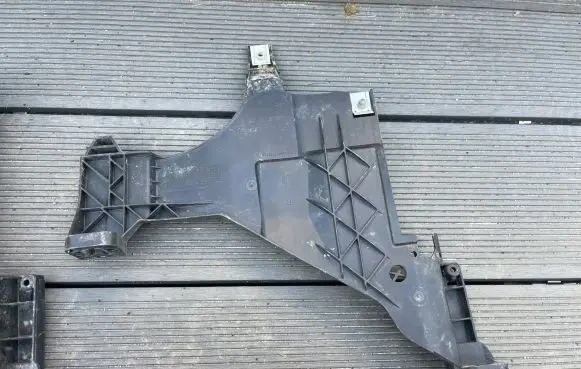 Audi A5 8T 8F Headlight/headlamp mounting bracket 1301073053 1301073055