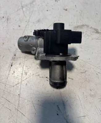 Land Rover Freelander 2 - LR2 EGR valve ECEB24 555245