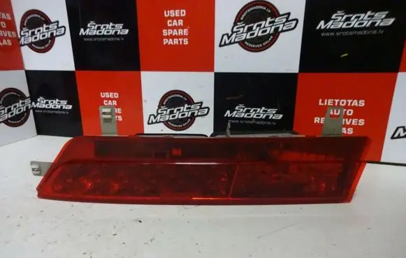 BMW 7 E65 E66 Rear/tail lights 8379690