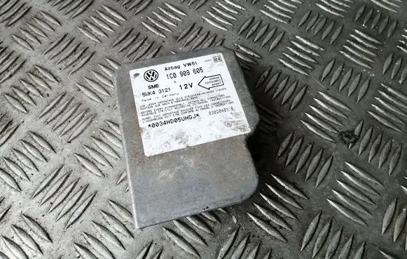 Volkswagen Sharan Airbag control unit/module 1C0909605