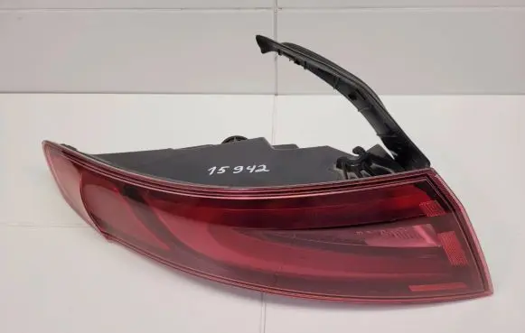 Alfa Romeo Giulia Rear/tail lights 20690107