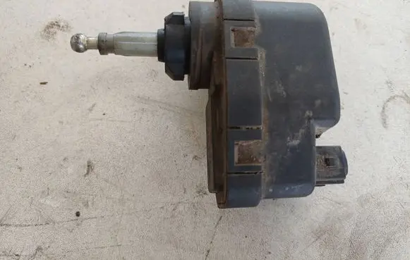 Ford Escort Headlight level adjustment motor 92AG13K198AA