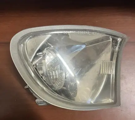 BMW 3 E46 Front indicator light SK3322
