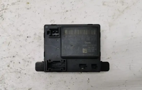 Mercedes-Benz Sprinter W906 Door central lock control unit/module 