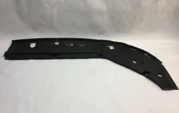 Volvo S90, V90 Radiator trim 31425025 31386869