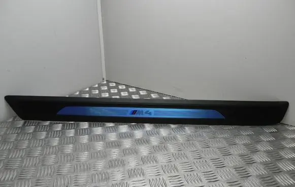 BMW 4 F32 F33 Sill 7395028 T976