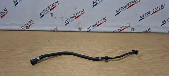 Engine coolant pipe/hose