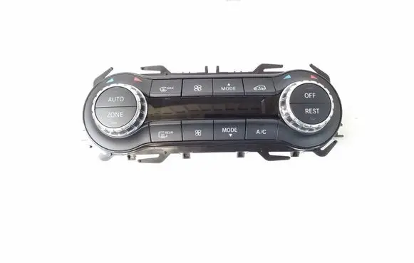 Mercedes-Benz CLA C117 X117 W117 Air conditioner control unit module A2469002408