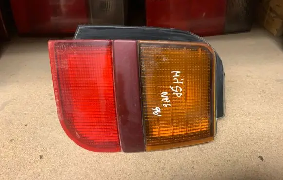 Mitsubishi Space Wagon Rear/tail lights 0431536