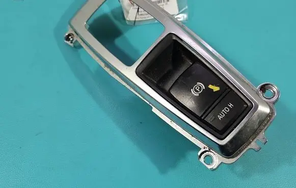 BMW X5 E70 Handbrake/parking brake auto hold switch 6975467 IMPRK1568549