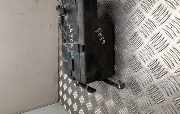 Toyota Hilux (AN10, AN20, AN30) Fuse box set 826620K021A