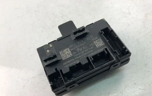 Audi A4 S4 B8 8K Door control unit/module 8K0959792R