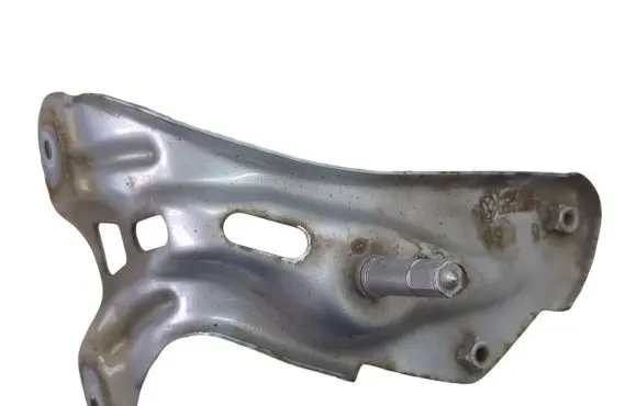 Volkswagen Golf V Fender mounting bracket 1K5821137