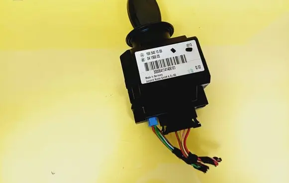 Mercedes-Benz A W169 Ignition lock 1695451308