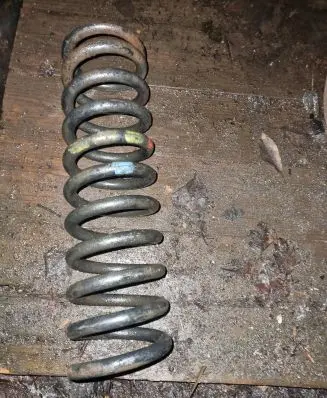 Mercedes-Benz E W124 Rear shock absorber with coil spring 