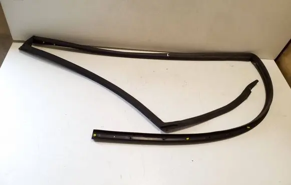 Audi Q7 4M Rear door rubber seal (on body) 4M0839119C