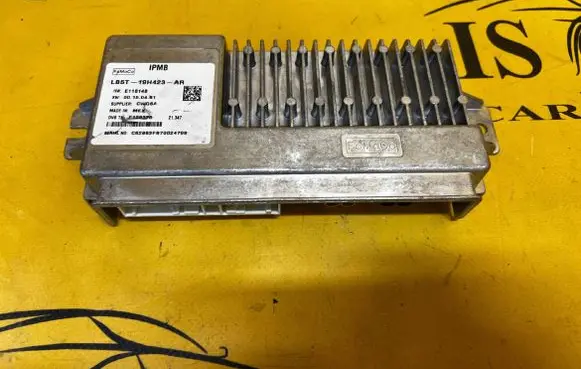 Ford Explorer VI Camera control unit module LB5T19H423AR