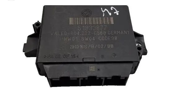 Lancia Ypsilon Parking PDC control unit/module 51833877