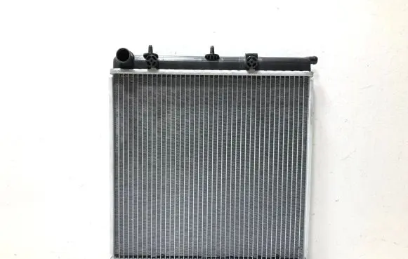 Citroen C3 Coolant radiator 9638520480 1330E5