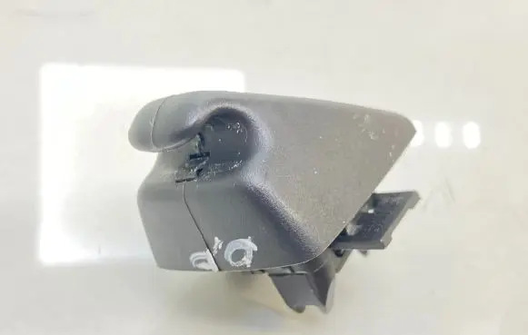 Volvo V60 Sun visor clip/hook/bracket K45TA
