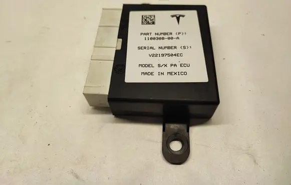 Tesla Model X Parking PDC control unit/module 110030800A