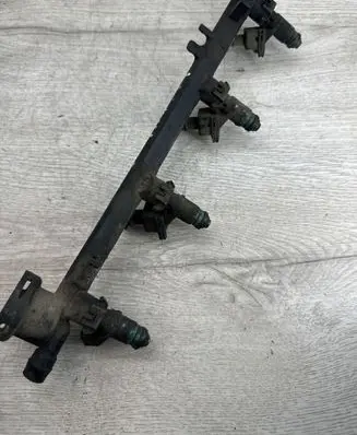 Renault Laguna II Fuel main line pipe 7700112777