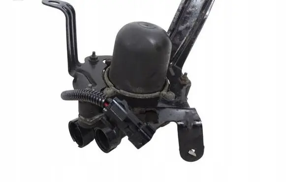 Opel Insignia A Secondary air pump 55560133