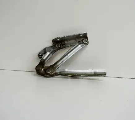 Volkswagen Eos Engine bonnet/hood hinges 1Q0823301C