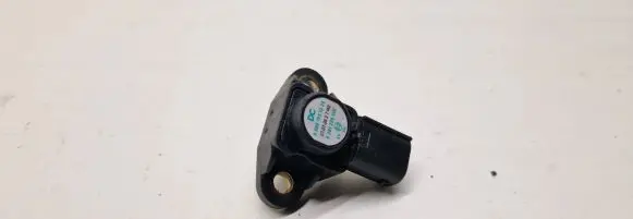 Mercedes-Benz E W212 Turbo solenoid valve A0061531328 0261230140 07072627W2