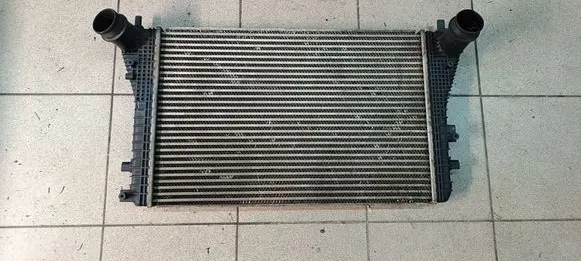 Volkswagen Tiguan Intercooler radiator 3C0145805AD