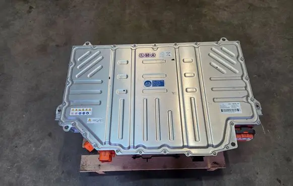 Jaguar F-Pace Hybrid / electric car battery L8A2-10B759-AD