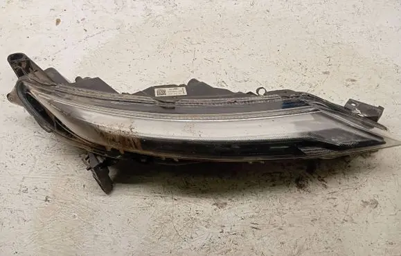 Nissan Juke II F16 Headlight/headlamp 261206PA0A 90170975 P13AFJK16R