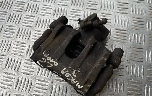 Mazda 3 II Rear brake caliper