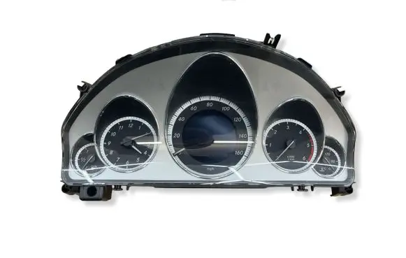 Mercedes-Benz E W212 Speedometer (instrument cluster) A2129004313