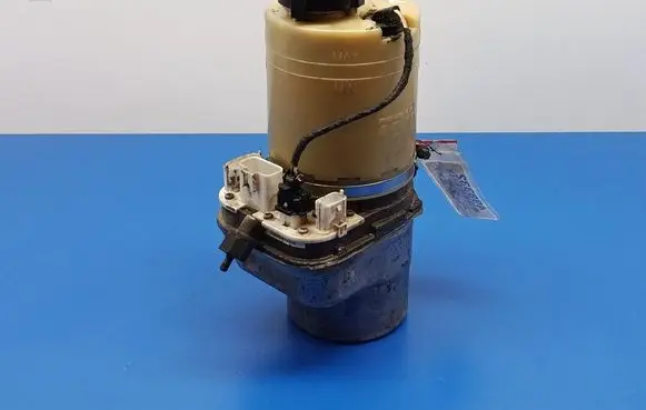 Opel Vectra C Power steering pump